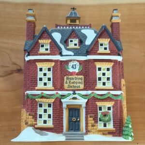 Department 56 Boarding And Lodging School Dickens Series Village Holiday Decor